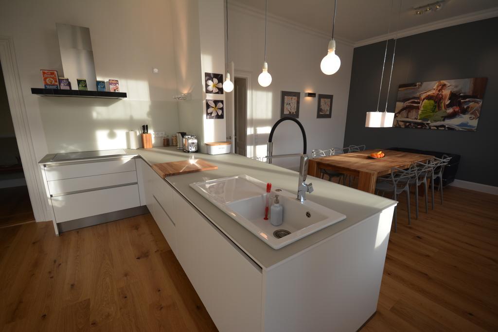 Classic-modern City Apartment Wiesbaden